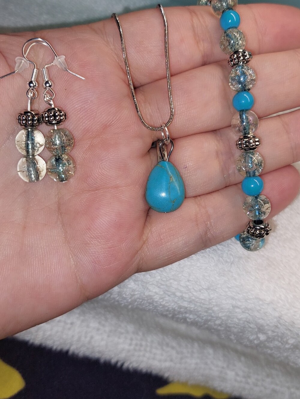 Turquoise Teardrop Necklace With Matching Earrings And Bracelet With Glass Beads